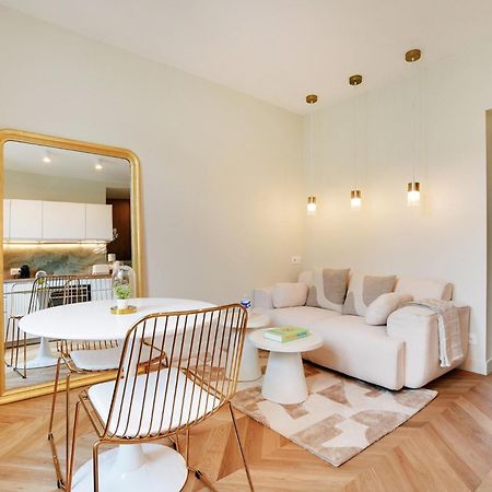 Suite Deluxe 1 By Les Maisons De Charloc Homes Boulogne-Billancourt Eksteriør billede